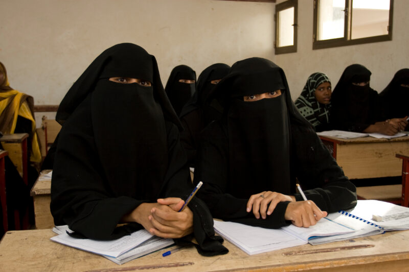 Going Back to School — Muslim women go back to school to study Engish and small business managment at a ADRA sponserd training facility in Yemen — Yemen, wom...