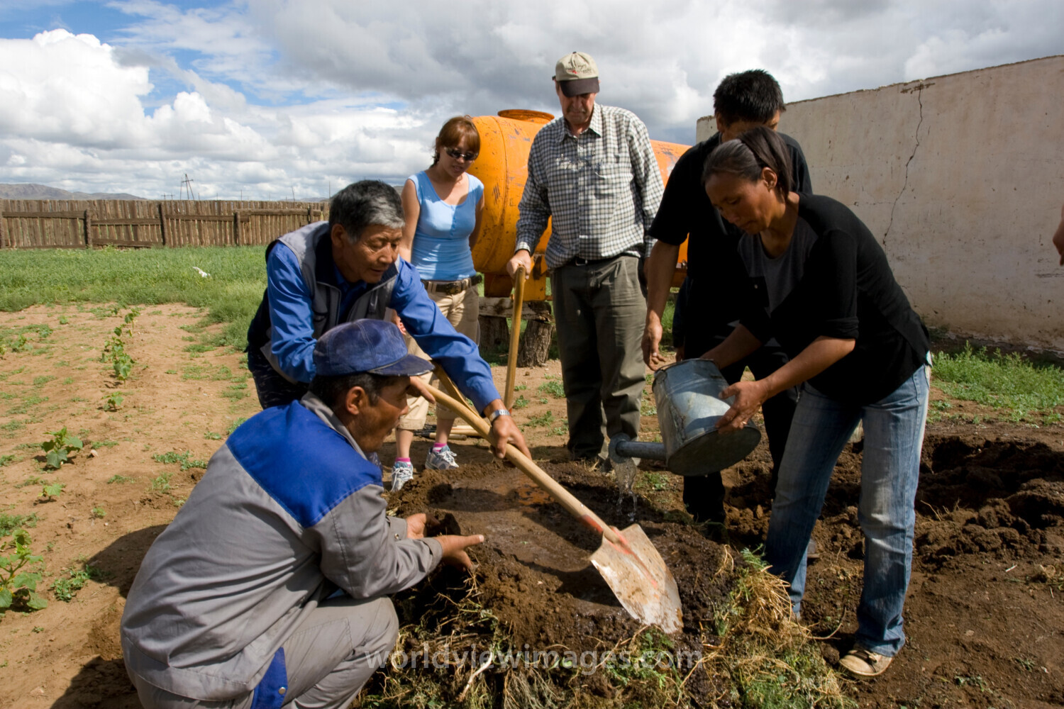 Learning to Compost in Mongolia