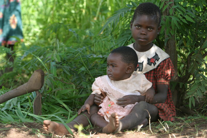 Photo: Girl with Baby — Malawi, Africa