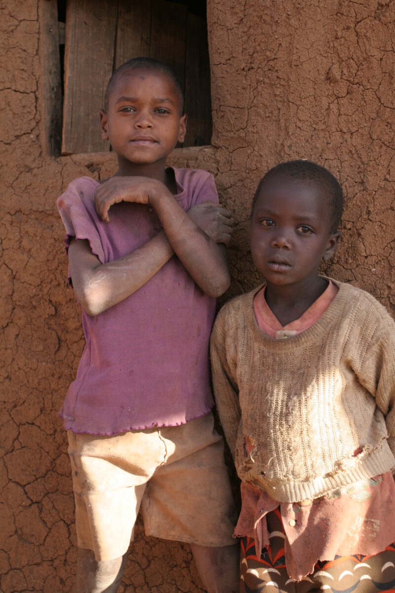 Child in Poverty — Child growing up in poverty in Tanzania — Tanzania, Africa, Poverty, Development, Hanang