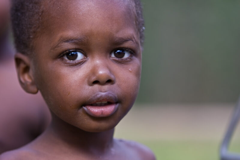 Orphan Babies in Tanzania — Abandoned and orphaned babies, get a new chance at life at a infant orphanage, Cradle of Love, in Usa River, Tanzania — Africa, T...
