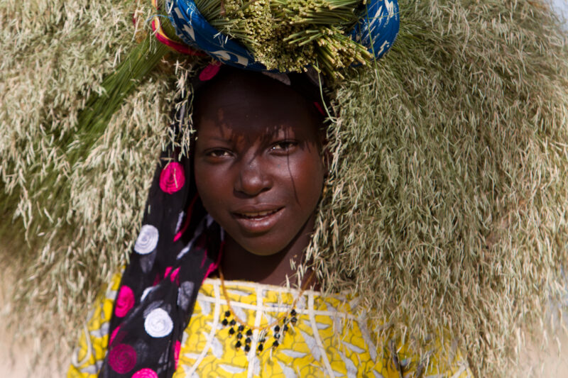 Girl in Burkina Faso — Girl living in rural Burkina Faso — Africa, West Africa, Burkina Faso, poor, poverty