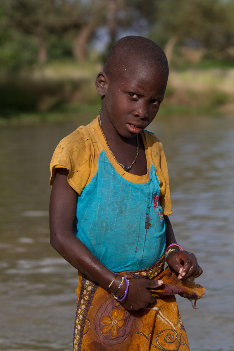 Girl in Burkina Faso — Girl living in poverty in Burkina Faso, Africa — Africa, West Africa, Burkina Faso, ADRA, poor