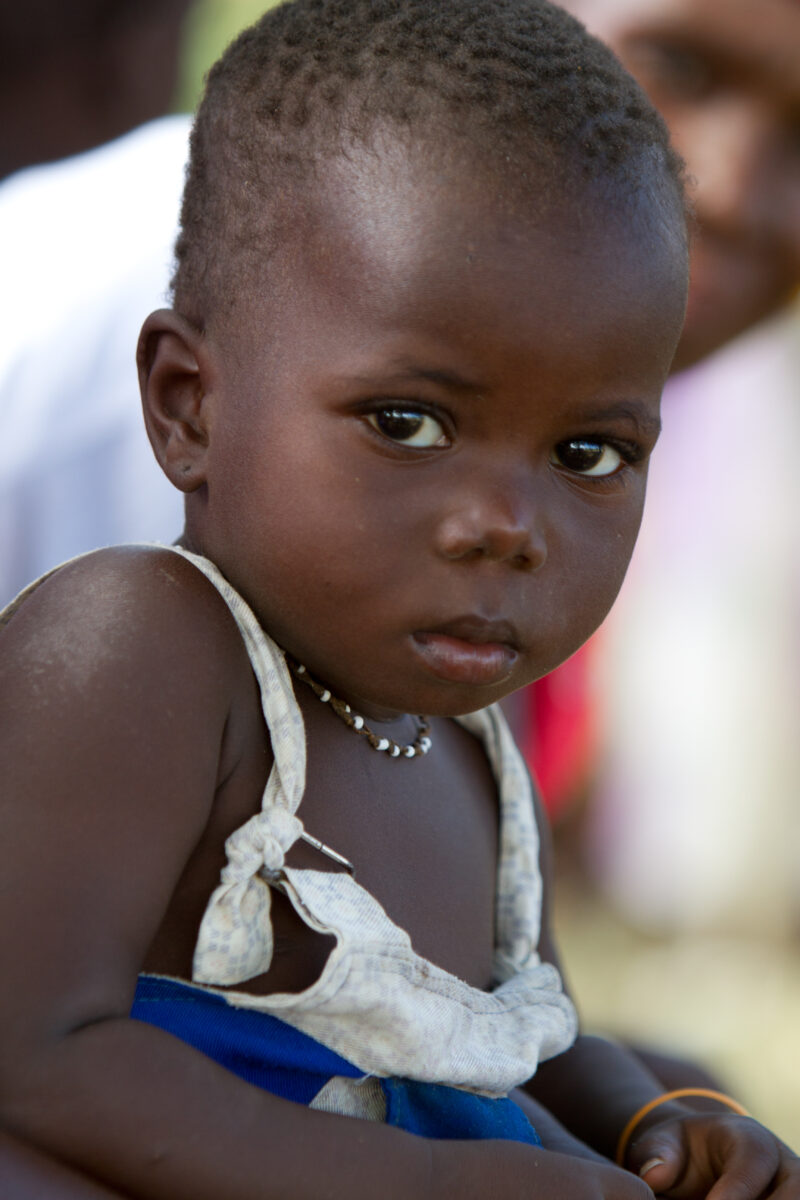 Baby in Burkina Faso — Baby living in a remote region of Burkina Faso, Africa — Africa, West Africa, Burkina Faso, poor, poverty