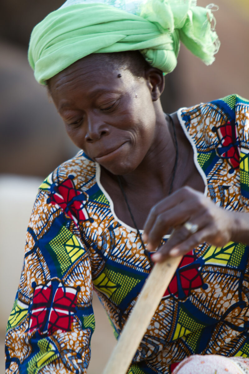 Woman Cooks — Africa, West Africa, Burkina Faso, poor, poverty