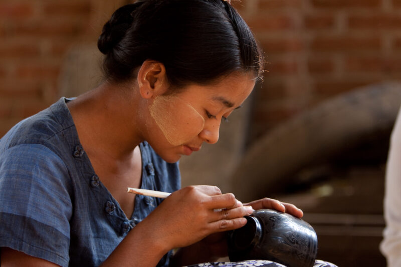 Myanmar — Working in a craft production center in Bagan, making souvenirs for tourists. — Burma, Myanmar, crafts, tourism, work