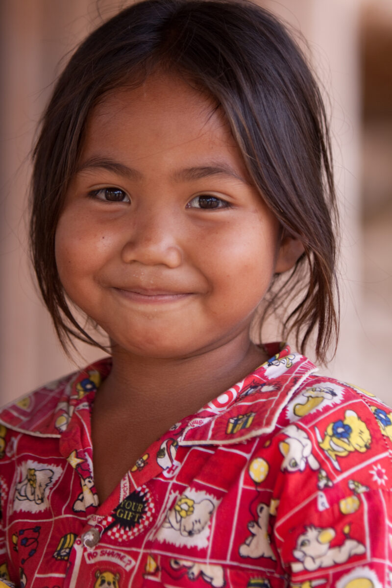 Girls in Cambodia — Stock image of young girl in Cambodia — Cambodia, ADRA, faces, children, girls
