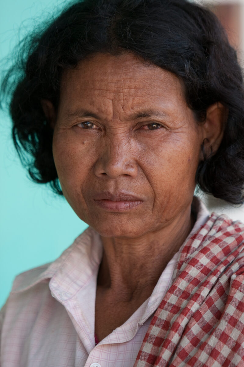 Woman in Cambodia — Stock image of a woman living in Rural Cambodia — Woman, women, Cambodia, Khmer, faces