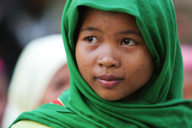 Muslim Woman in Cambodia — Stock image of a Muslim woman close up as she atends a literacy program conducted in her village by ADRA Cambodia. — Cambodia, wom...