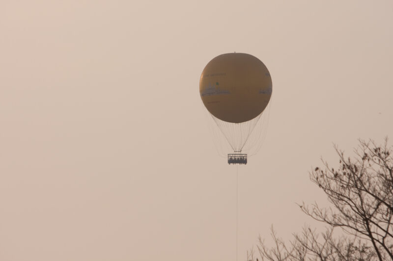 Angkor Wat in Cambodia — Stock image of the temple ruins of Angkor Wat complex near Siem Reap, Cambodia — Cambodia, Angkor Wat, Siem Reap, temple, temple ruins