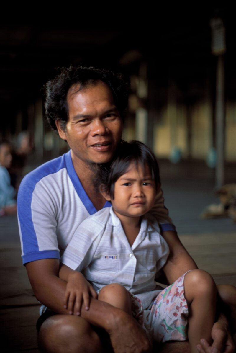 Baby in Sabah — Baby growing up in Ethnic Minority village in Sabah, Malaysia — Men, dad, dads, children, babies