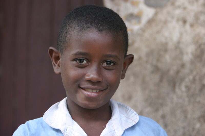 Boy in Sao tome, Africa — Stock image of boy growing up on the island of Sao Tome, Africa — Sao Tome, Africa, ADRA, Poverty, boy