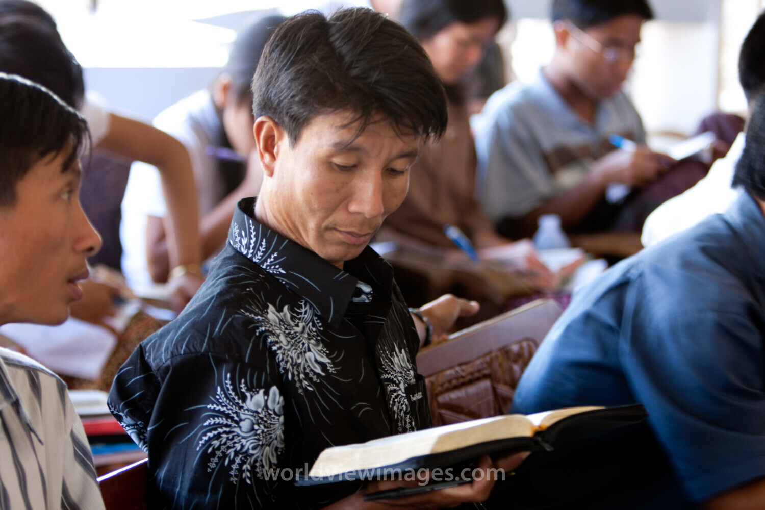 Bible Study in Burma