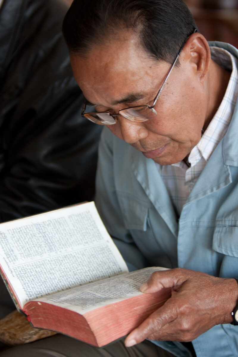 Bible Study in Burma — Stock image of a Chirstian Studying Bible in Myanmar — Christian, Myanmar, Burma, Bible, Bible Study