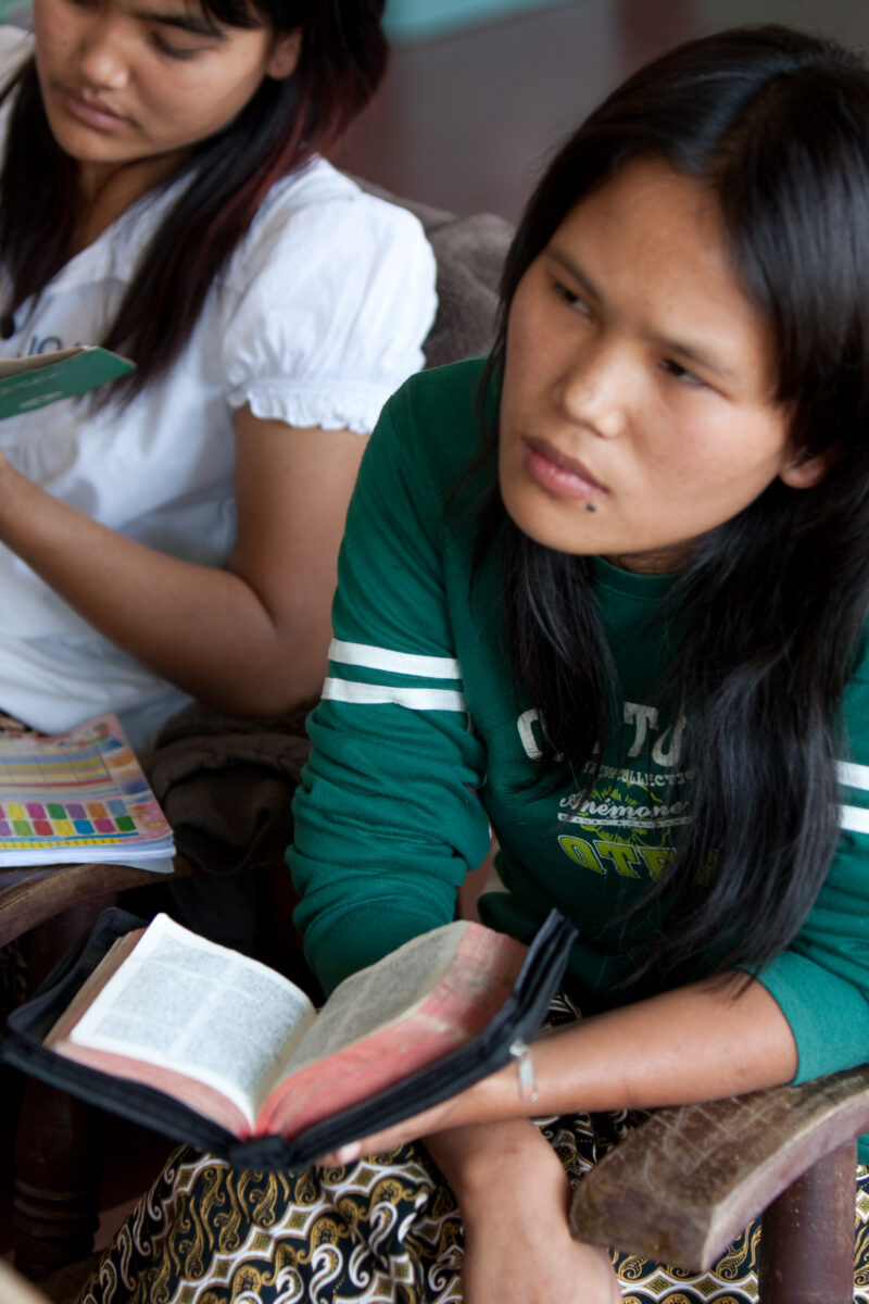 Bible Study in Burma — Stock image of a Chirstian Studying Bible in Myanmar — Christian, Myanmar, Burma, Bible, Bible Study