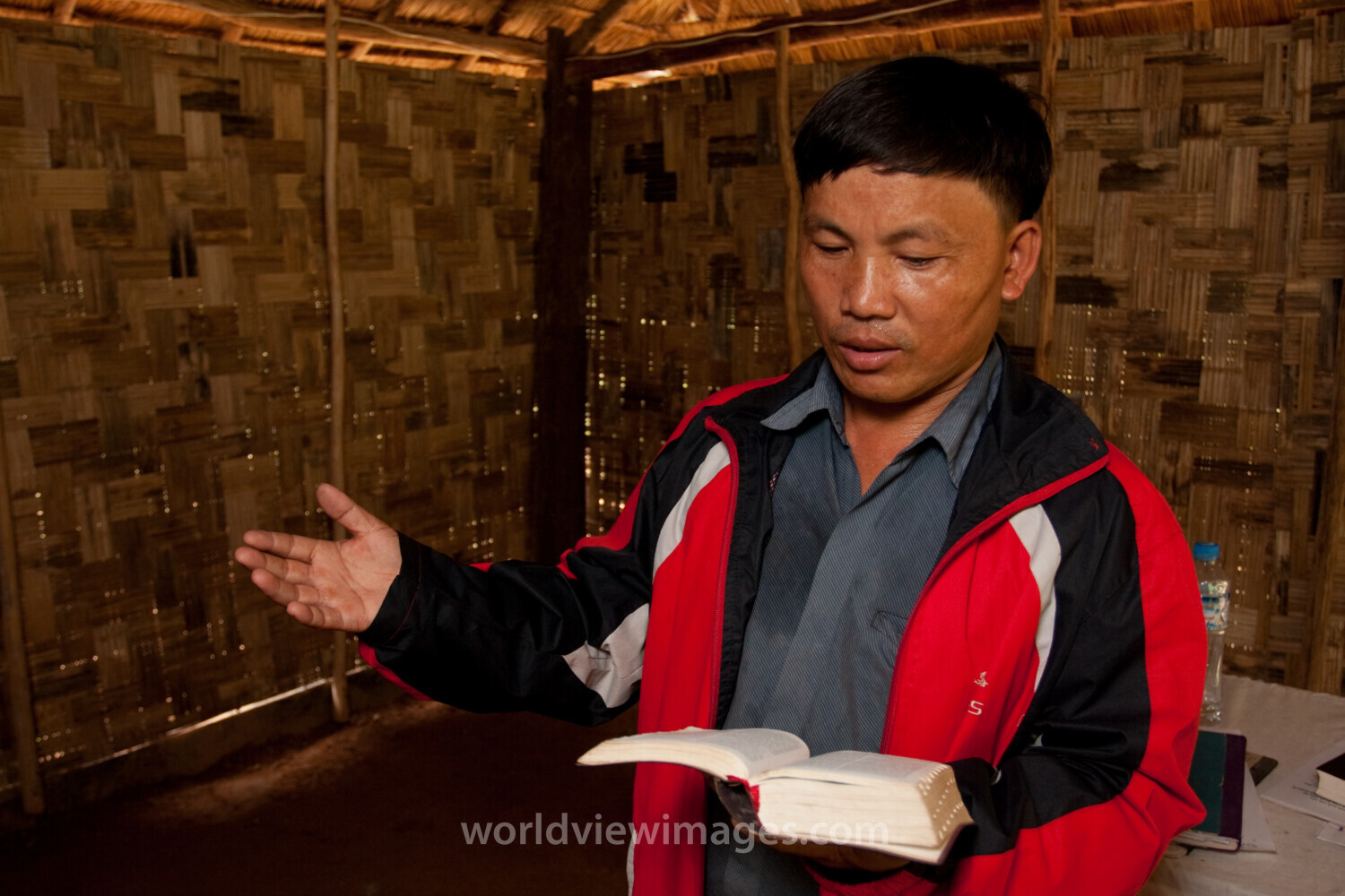 Bible Study in Laos