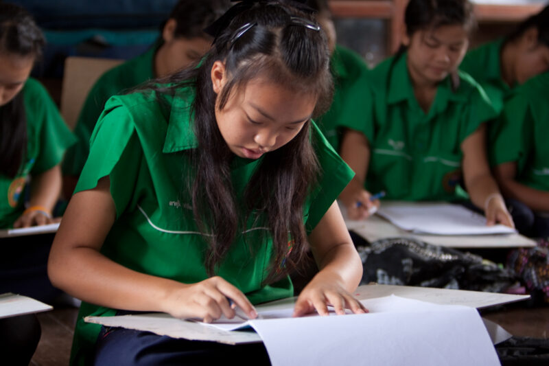 Girls at School in Thailand — Young girls getting an education in Thailand, with the help of scholarships from ADRA — Thailand, School, education, learning, ...