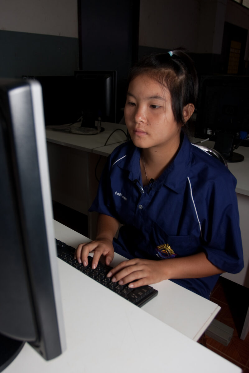 Girls in School in Thailand — Young girls getting an education in Thailand, with the help of scholarships from ADRA — Thailand, School, education, learning, ...