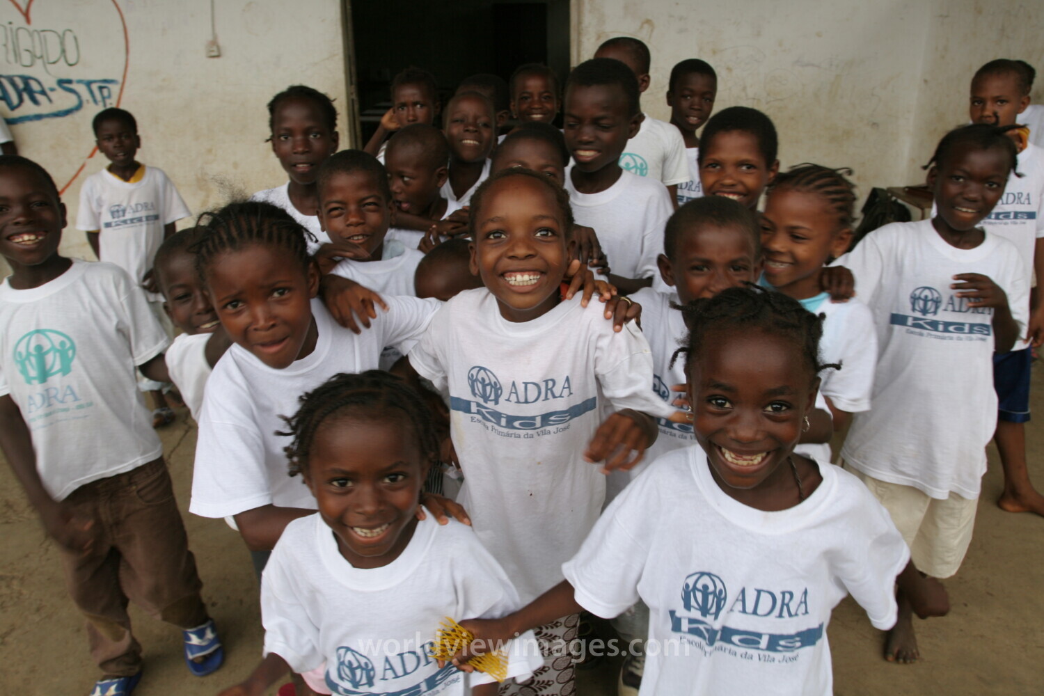 Students in Sau Tome