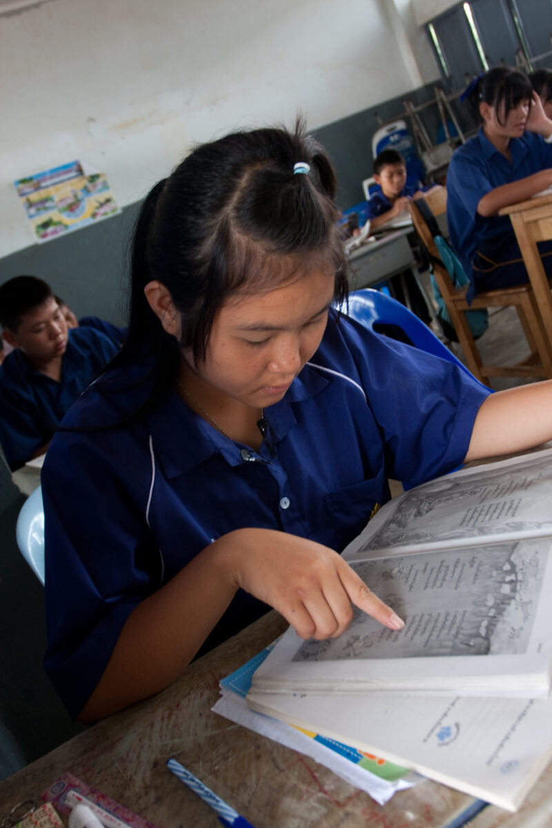 Girls in School in Thailand — Young girls getting an education in Thailand, with the help of scholarships from ADRA — Thailand, School, education, learning, ...