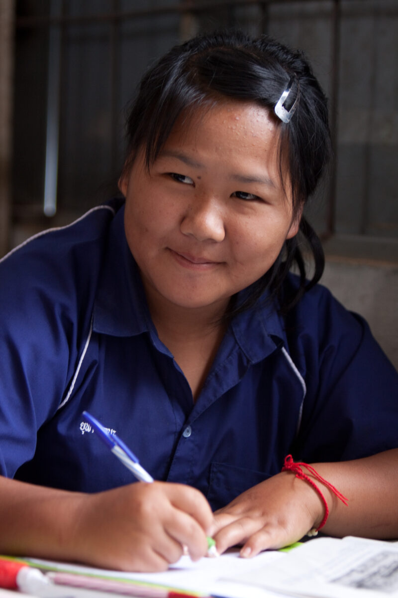 Girls in School in Thailand — Young girls getting an education in Thailand, with the help of scholarships from ADRA — Thailand, School, education, learning, ...