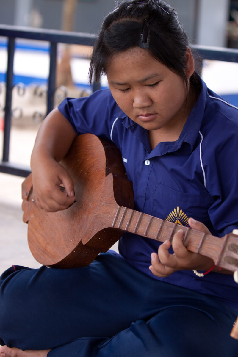 Girls in School in Thailand — Young girls getting an education in Thailand, with the help of scholarships from ADRA — Thailand, School, education, learning, ...