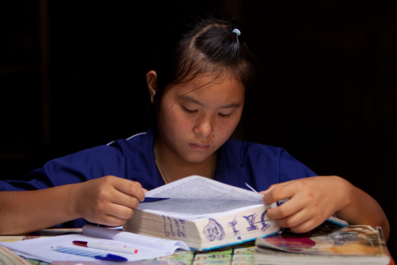 Girls in School in Thailand — Young girls getting an education in Thailand, with the help of scholarships from ADRA — Thailand, School, education, learning, ...