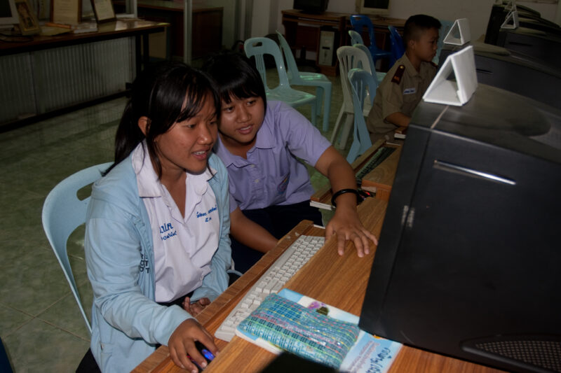 Girls in School in Thailand — Young girls getting an education in Thailand, with the help of scholarships from ADRA — Thailand, School, education, learning, ...