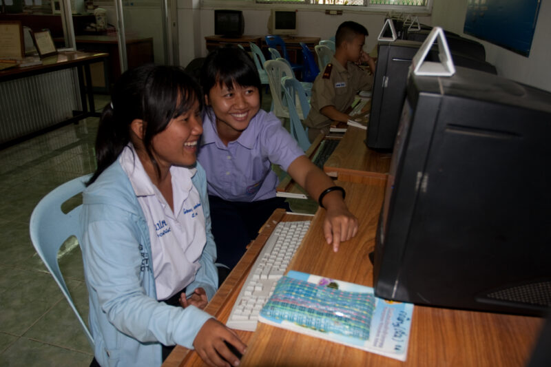 Girls in School in Thailand — Young girls getting an education in Thailand, with the help of scholarships from ADRA — Thailand, School, education, learning, ...