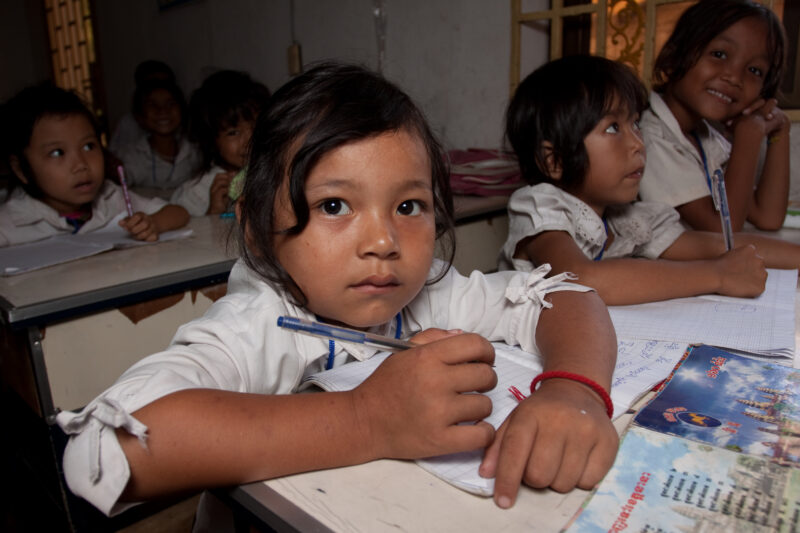 Students in School in Cambodia — Stock Images of young students at a school in Phnom Penh, Cambodia — Cambodia, School, schools, education, learning
