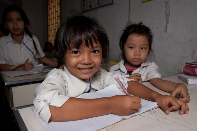 Students in School in Cambodia — Stock Images of young students at a school in Phnom Penh, Cambodia — Cambodia, School, schools, education, learning