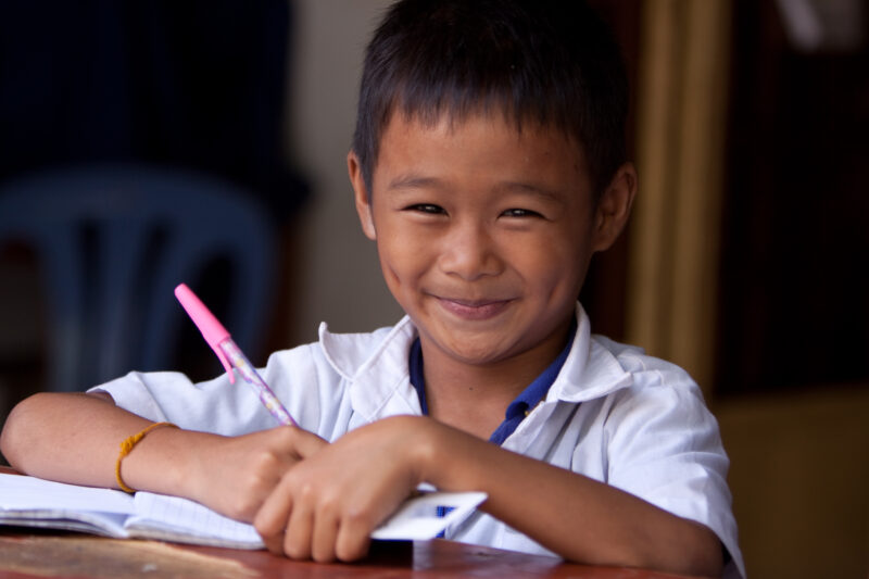 Students in School in Cambodia — Stock Images of young students at a school in Phnom Penh, Cambodia — Cambodia, School, schools, education, learning