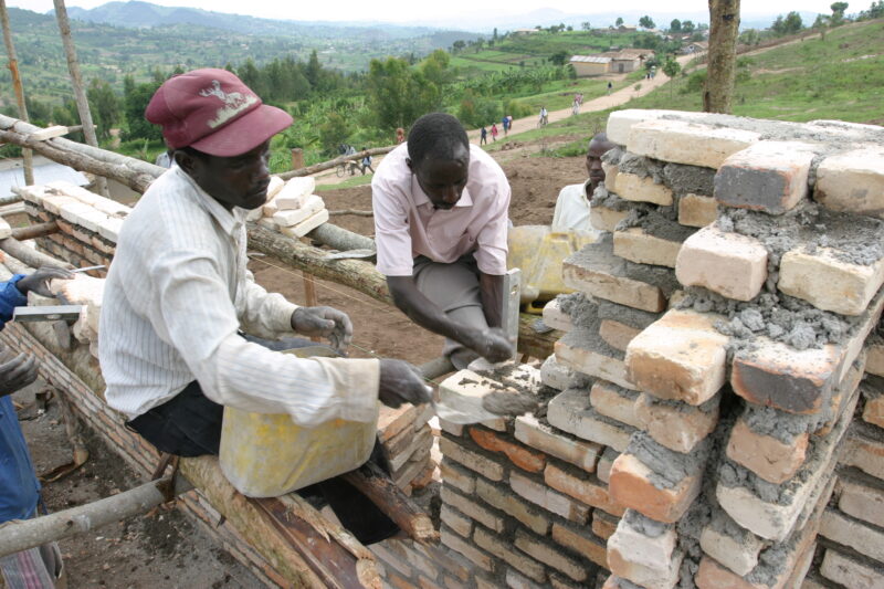 Building Schools in Rwanda — Men build schools in Rwanda on a program sponsored by CIDA and ADRA — Rwanda, Africa, ADRA, Poverty, Development