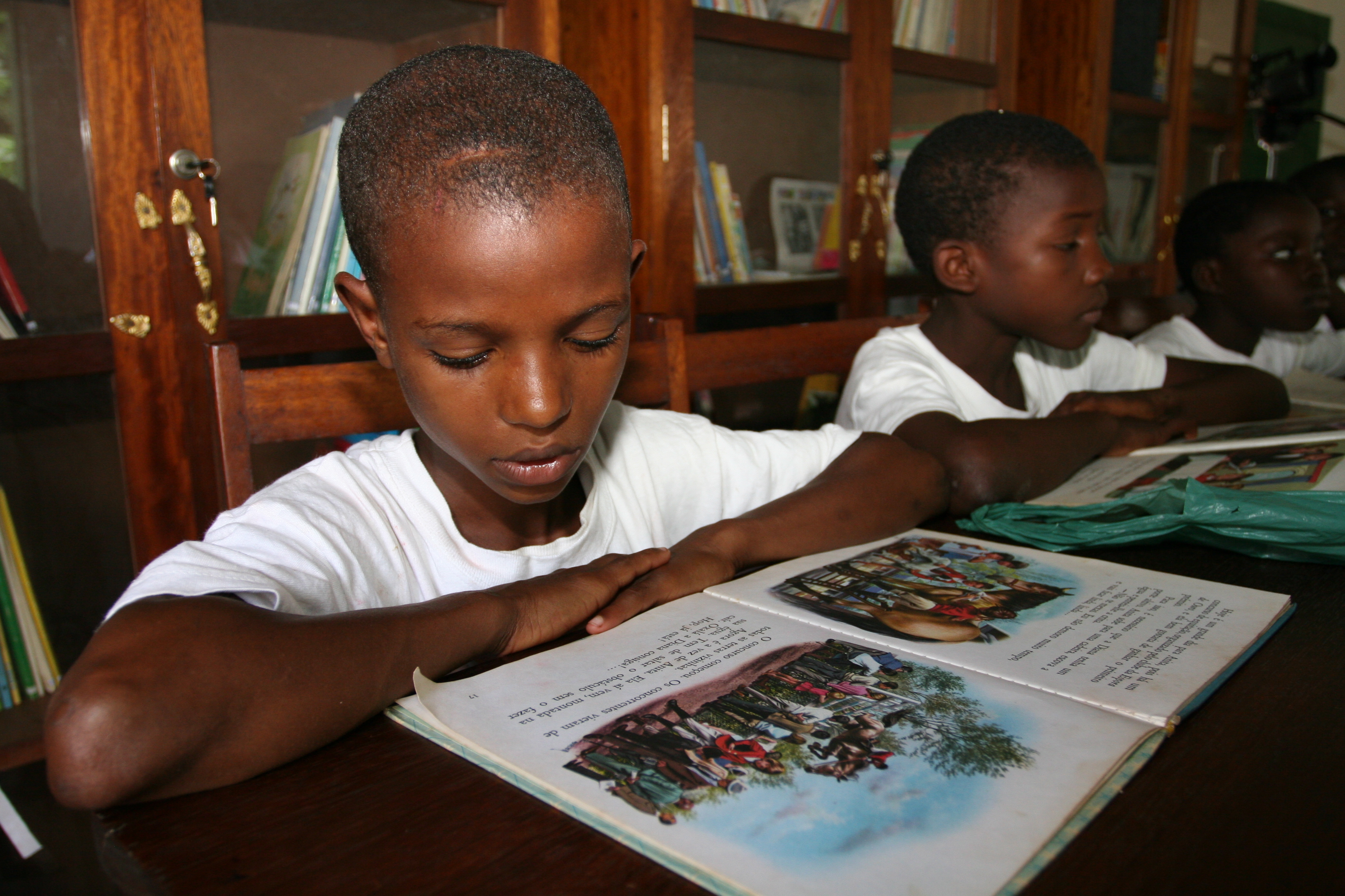 Reading in School in Africa