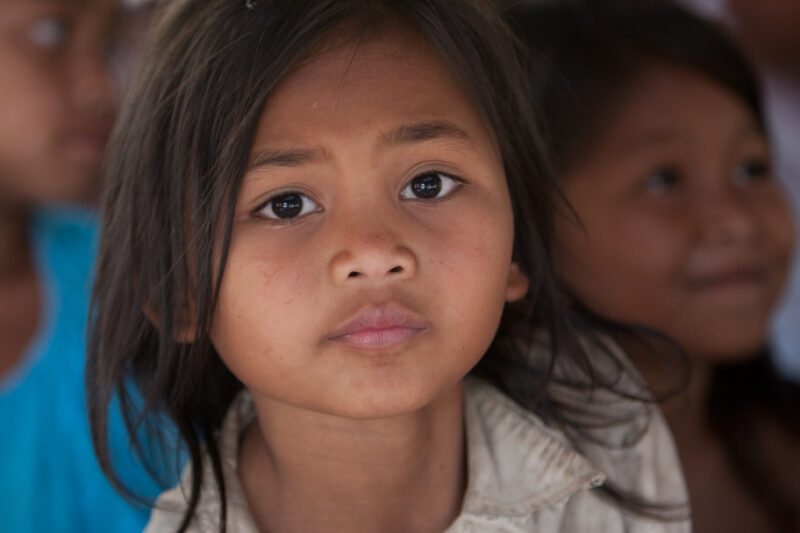 Gril in Cambodia — Stock Image of girl living in poverty in rural Cambodia — Cambodia, poverty, poor, girls, girl