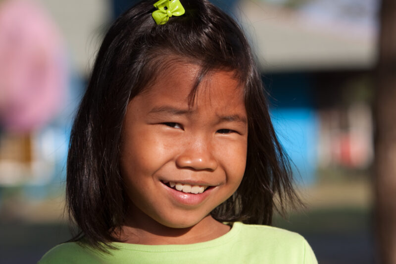 Gril in Cambodia — Stock Image of girl living in poverty in rural Cambodia — Cambodia, poverty, poor, girls, girl