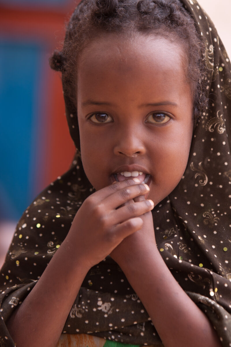 Girl in Somalia — Stock Image of young girl growing up in Somalia — Africa, East Africa, Somalia, drought, famine