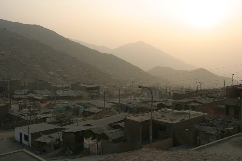 Poor Housing District of Lima Peru — Stock Image of houses in one of the poor districts near Lima Peru — ADRA, Peru, Poverty, houses, homes