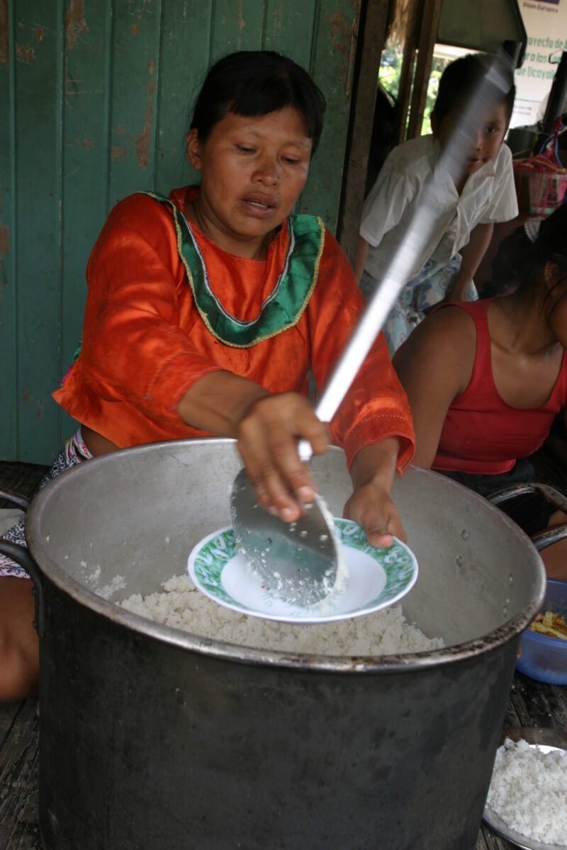 Making Rice in Peru — Women make a big pot of rice for the village — Peru, ADRA, Poverty, rice, woman