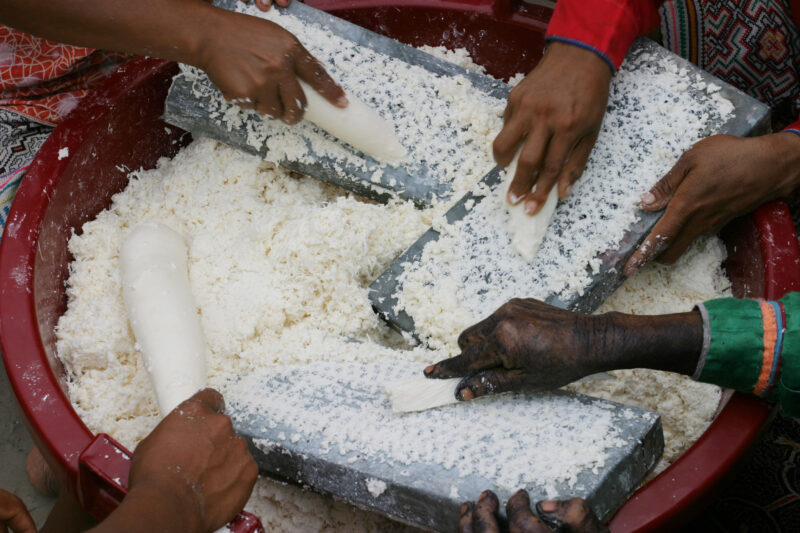 Women Shred Cassava in Peru — Closeup of hands shreding Cassava. — Peru, Poverty, Shipibo, Amerindian, women
