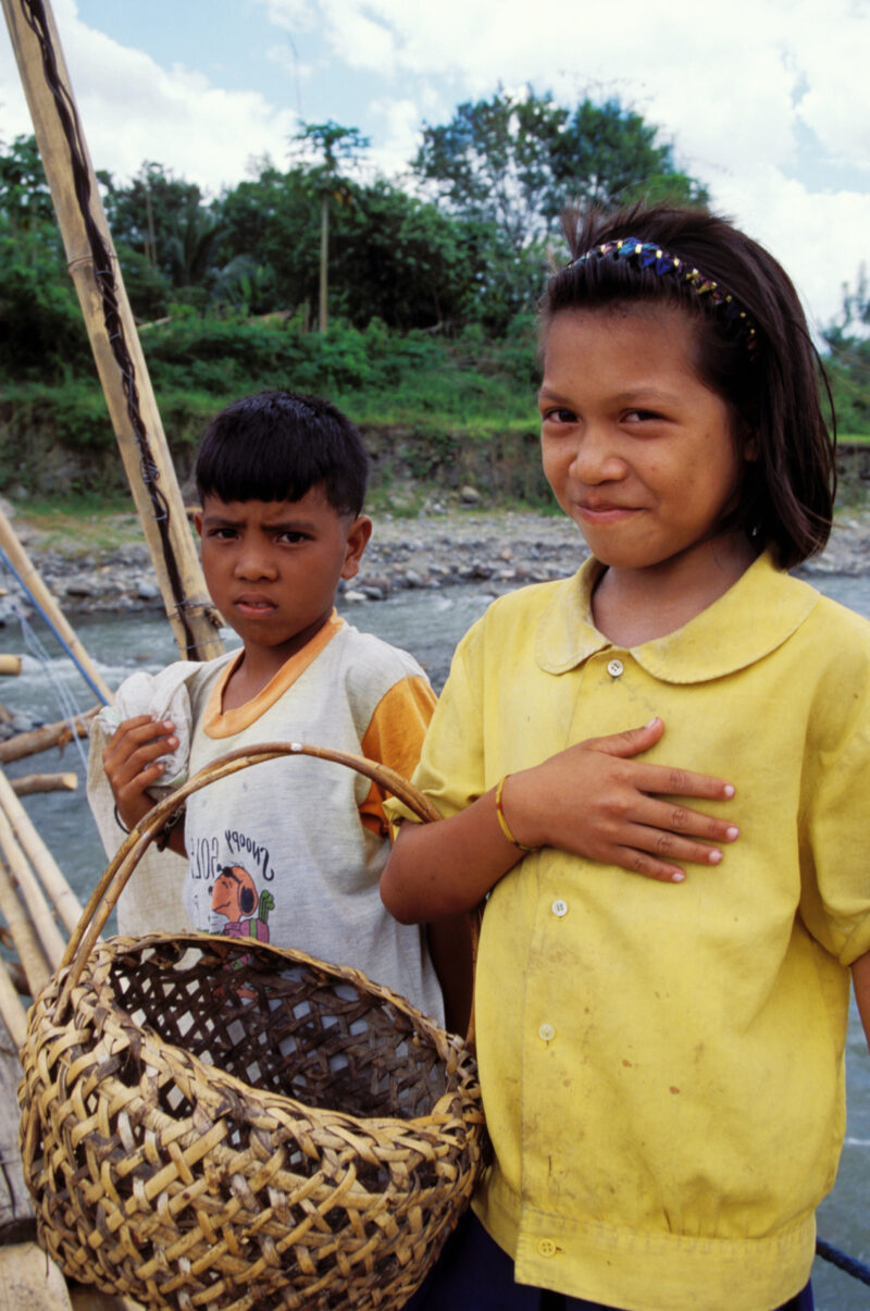 Children in the Philippines — Philippines, children, poor, poverty