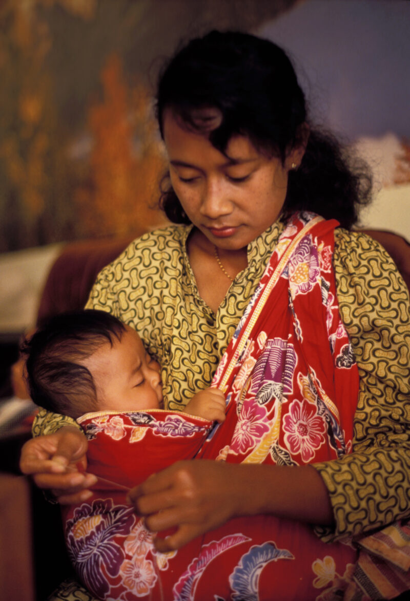 Mother and Baby in Indonesia — Mother holds her baby in Indonesia — Indonesia, mother, Baby