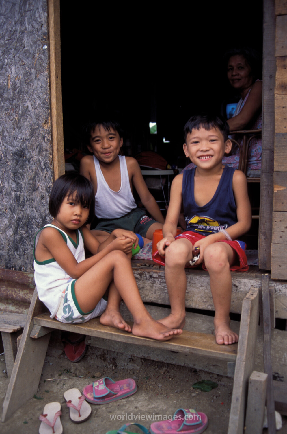 Children in the Philipines