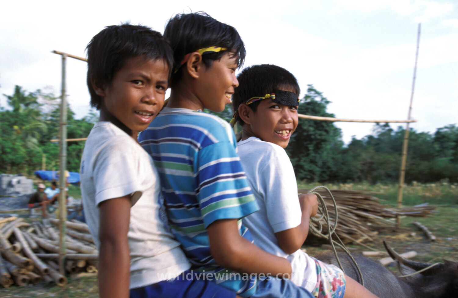 Children in the Philipines