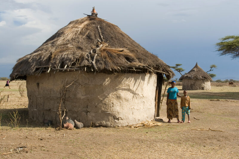 Round Home in Africa — Stock Images of typical round mud huts of rural Ethiopia — Ethiopia, Africa, African, Africans, Ethiopian