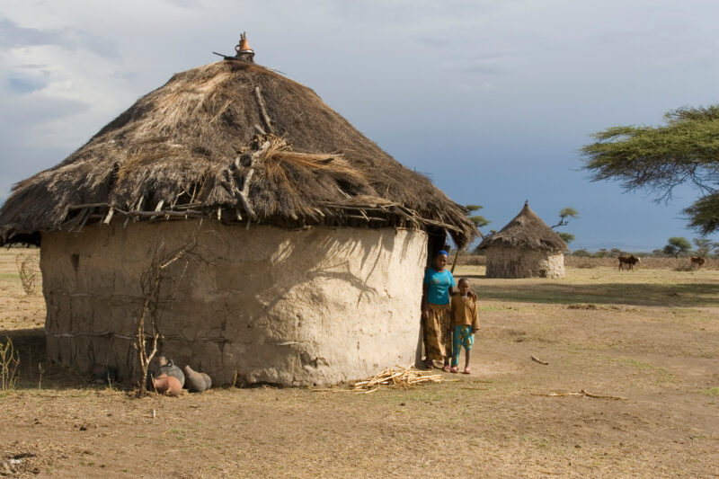 Round Home in Africa — Stock Images of typical round mud huts of rural Ethiopia — Ethiopia, Africa, African, Africans, Ethiopian