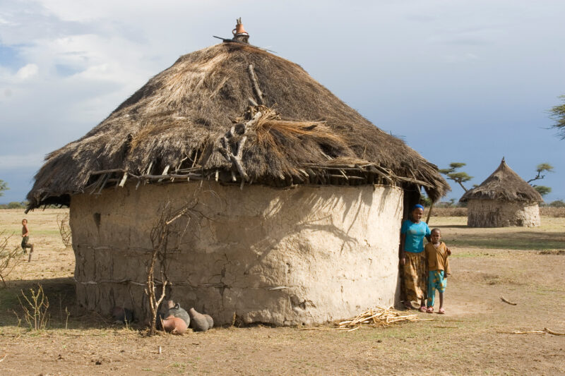 Round Home in Africa — Stock Images of typical round mud huts of rural Ethiopia — Ethiopia, Africa, African, Africans, Ethiopian