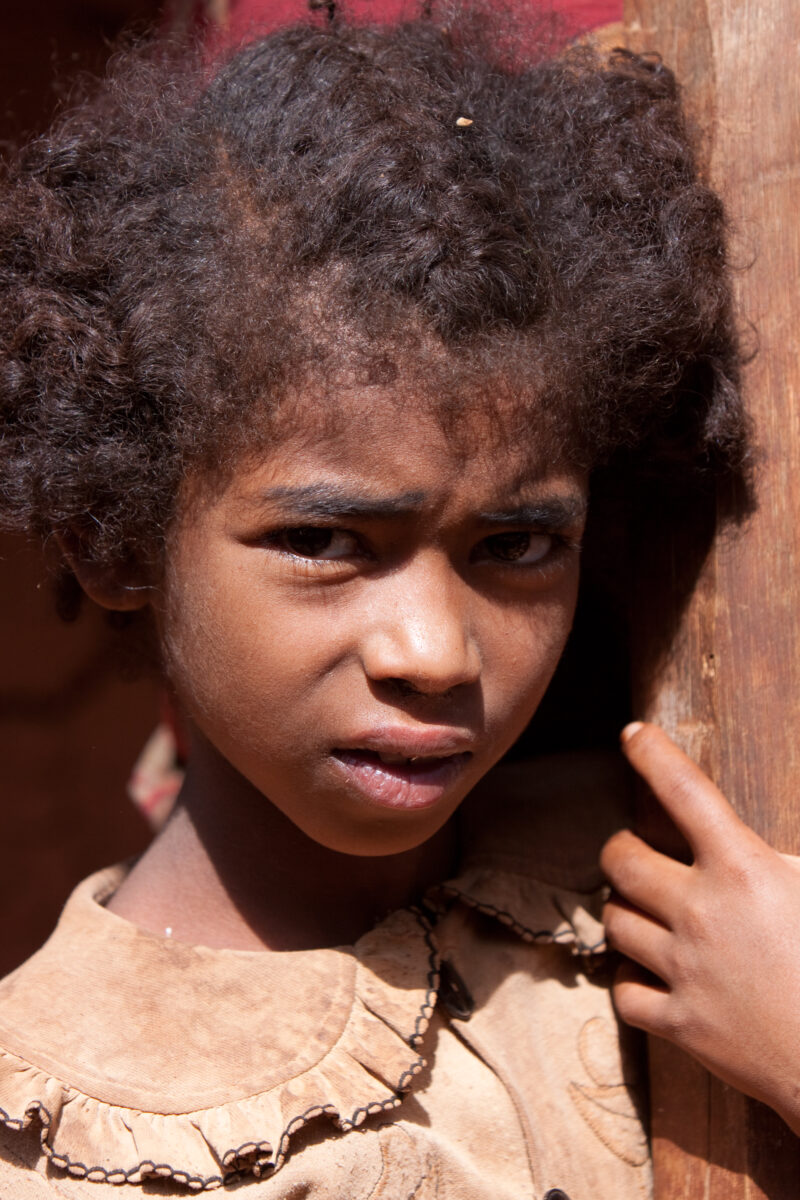 Child in Poverty in Ethiopia — Stock image of a child growing up in poverty in Ethiopia — Ethiopia, Africa, African, Africans, Ethiopian