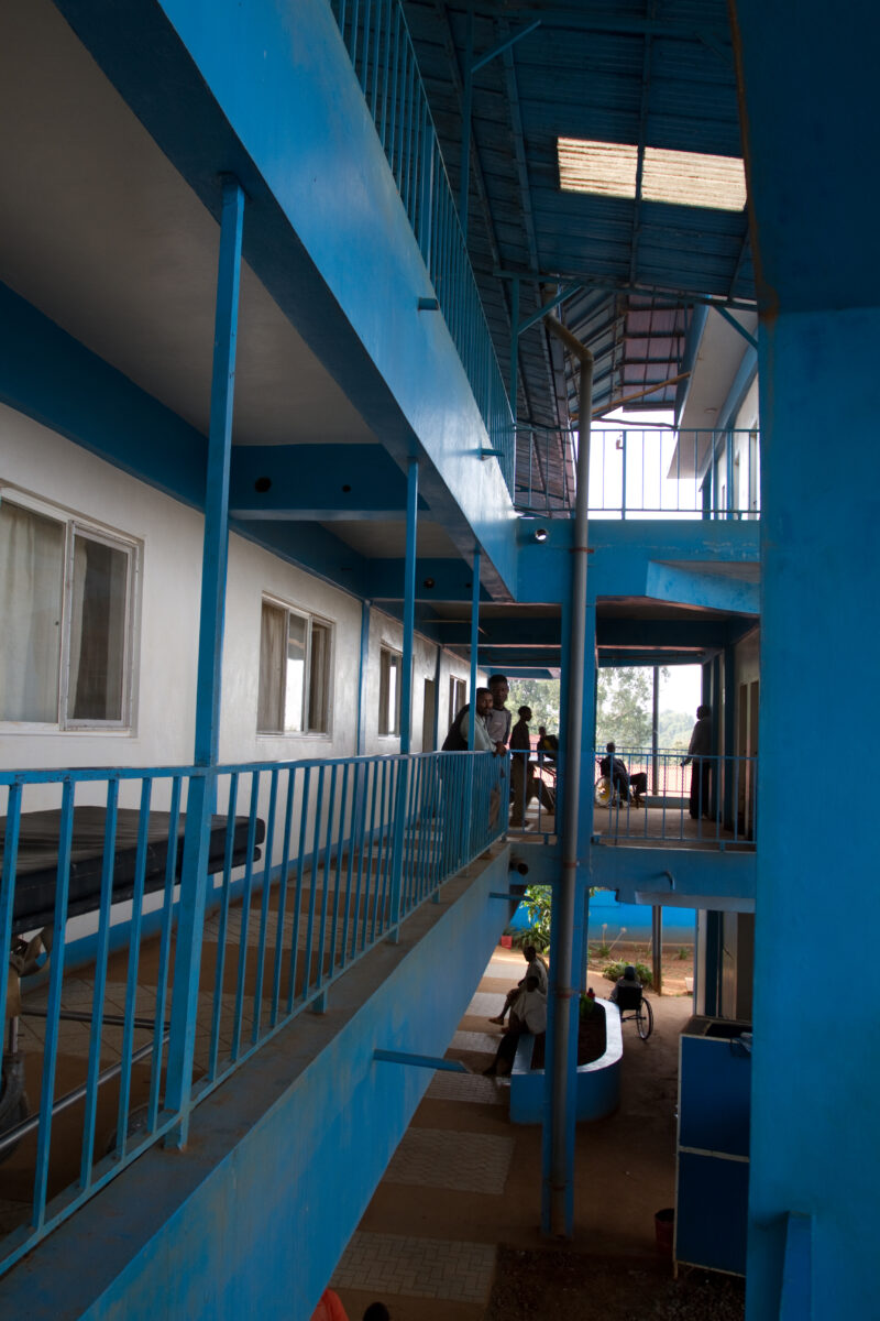 Gimbi Adventist Hospital in Ethiopia — Stock shots of Gimbii Adventist Hospital in Ethiopia, Africa — Ethiopia, Africa, African, Africans, Ethiopian