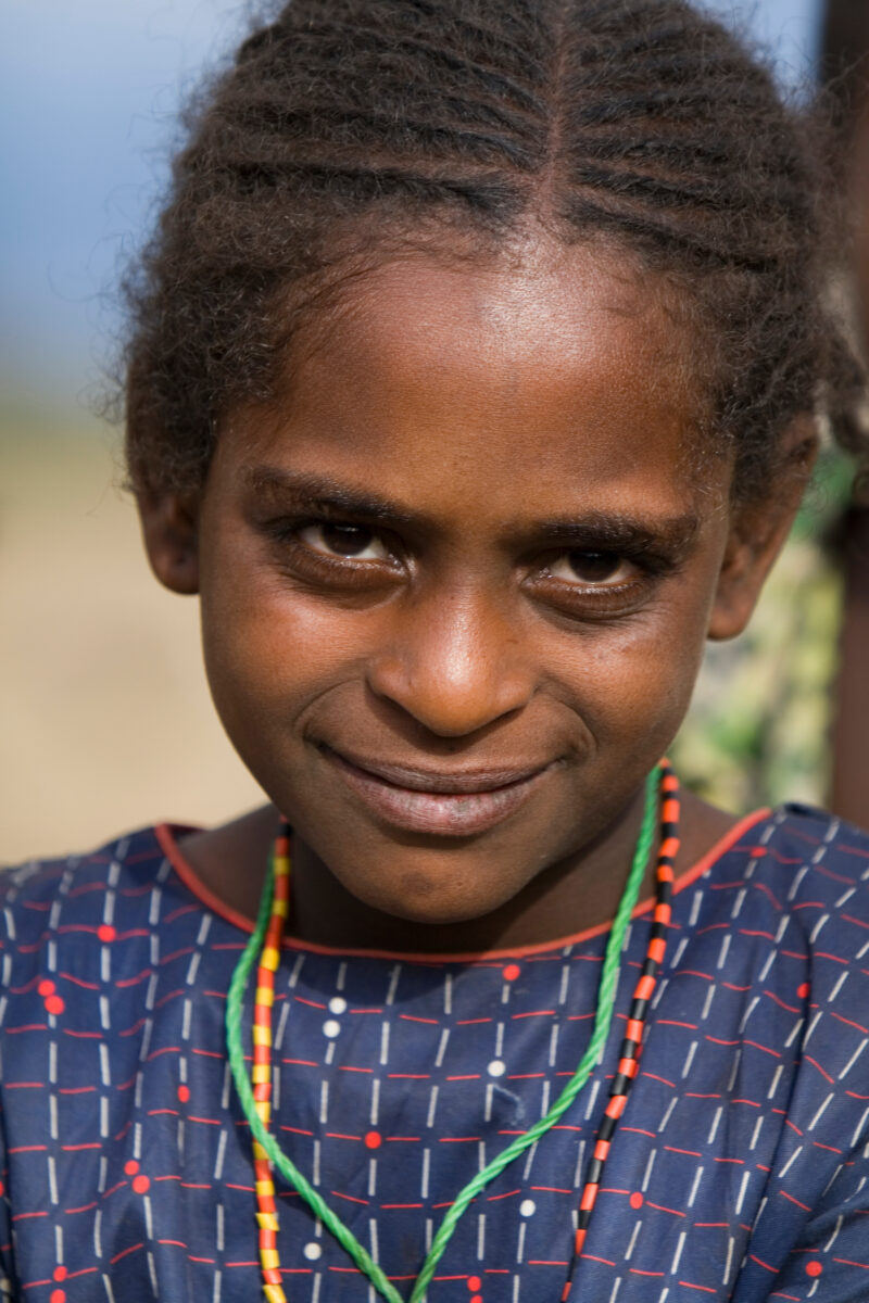 Girl in Brazil — Young girl in Ethiopia — Etheopia, Ethiopia, Poverty, Africa, faces